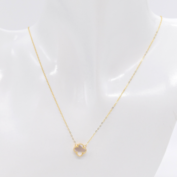 18K Lightweight Necklace with White Pearl VCA Pendant GD Jewels